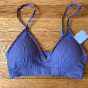 Stretchy, padded, dark lavender, pullover bra
